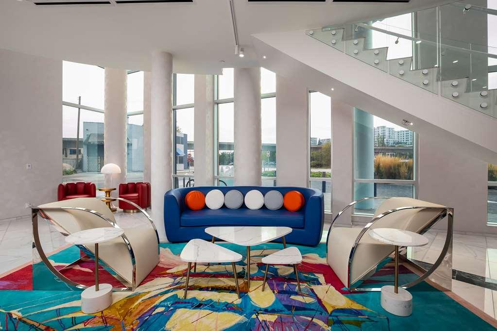 Versante Hotel ريتشموند، كولومبيا البريطانية المظهر الداخلي الصورة